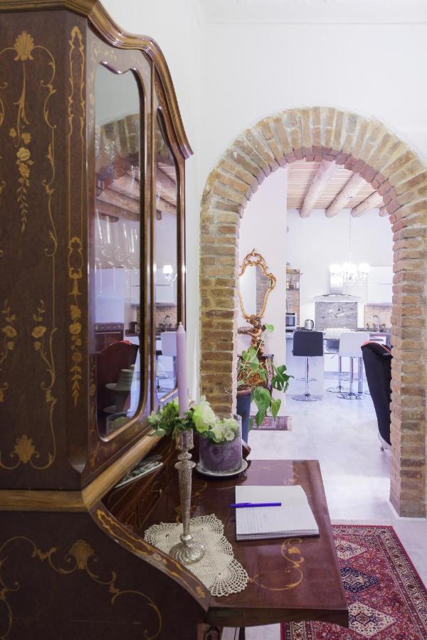 Residenza Principe Amedeo City Center Free Parking Verona Exterior foto